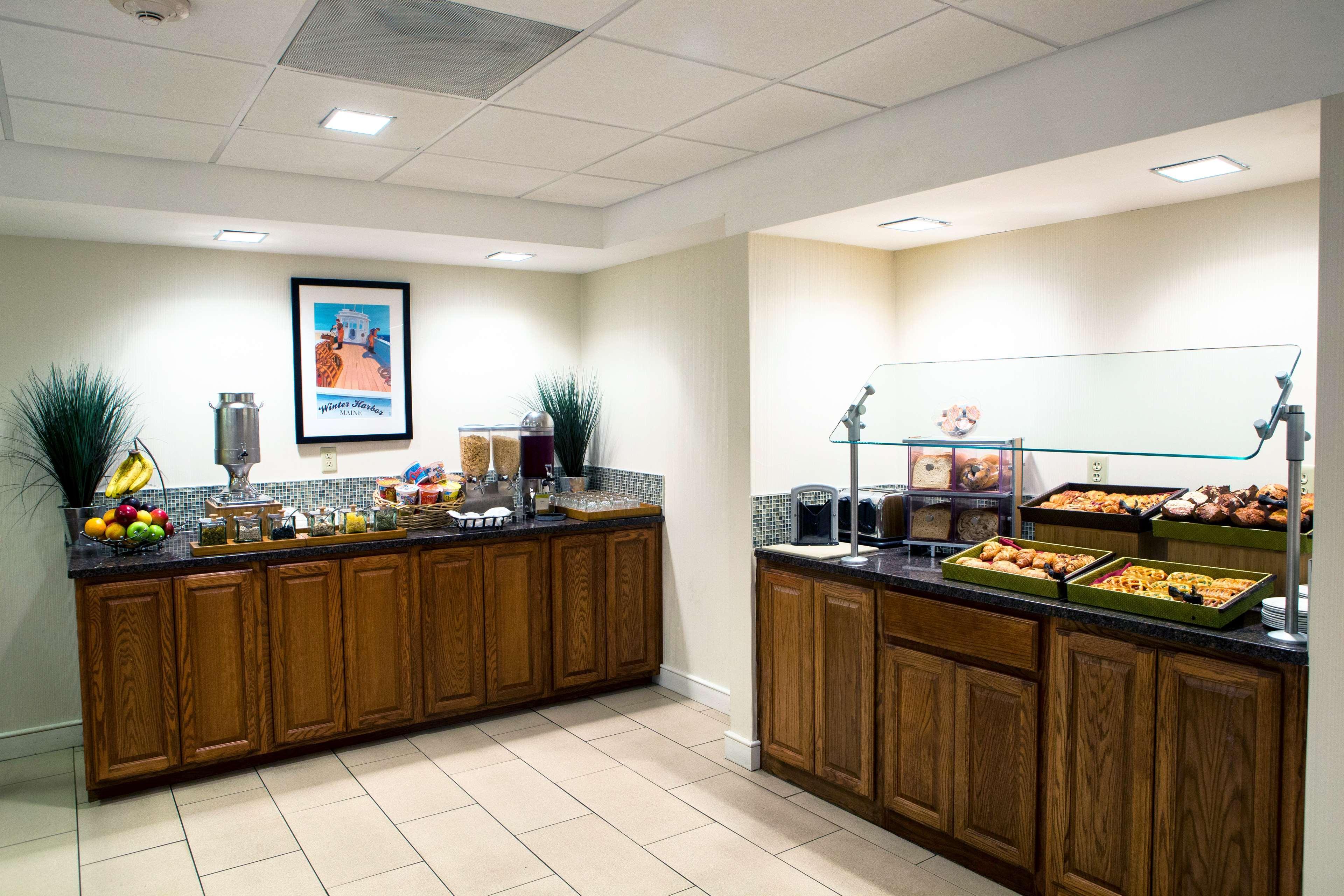 Hotel Doubletree By Hilton Portland, Me South Portland Esterno foto