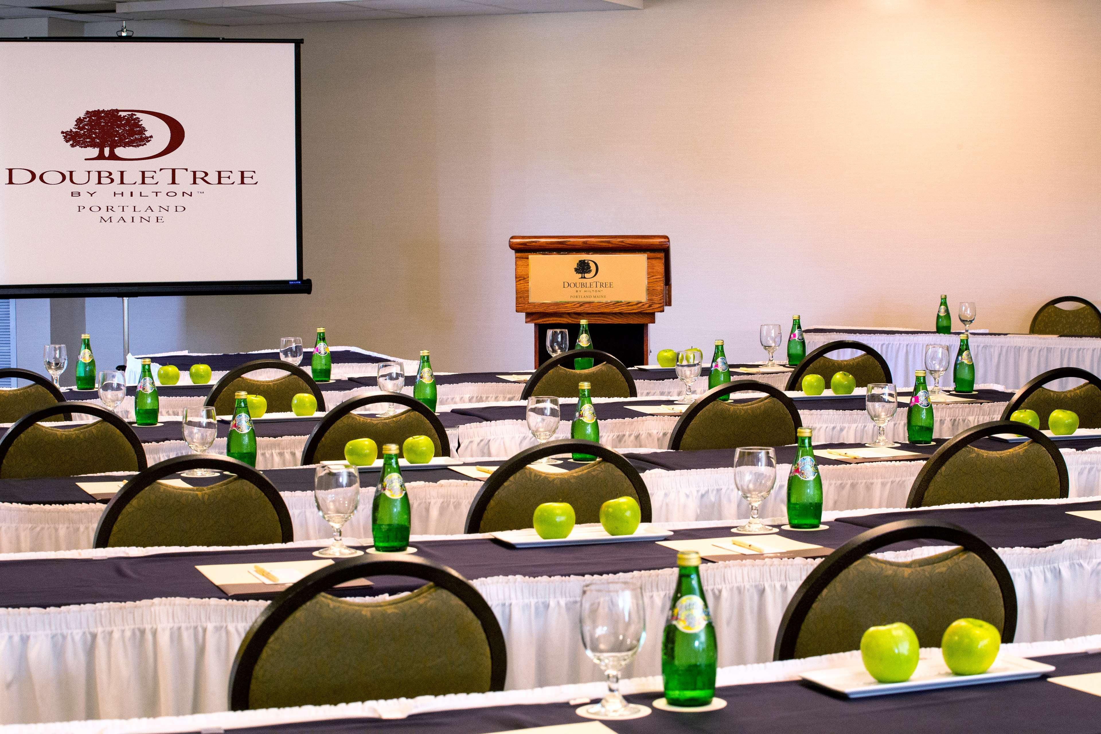 Hotel Doubletree By Hilton Portland, Me South Portland Esterno foto