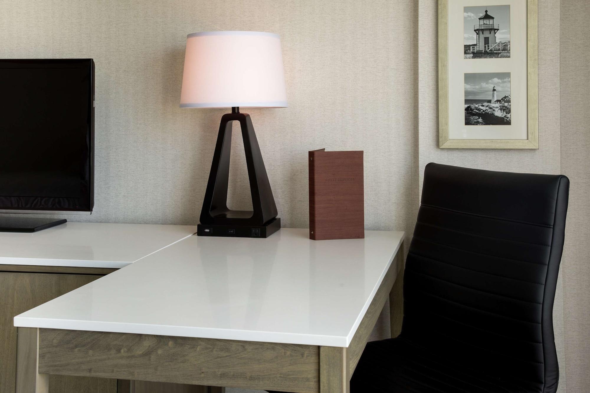 Hotel Doubletree By Hilton Portland, Me South Portland Esterno foto